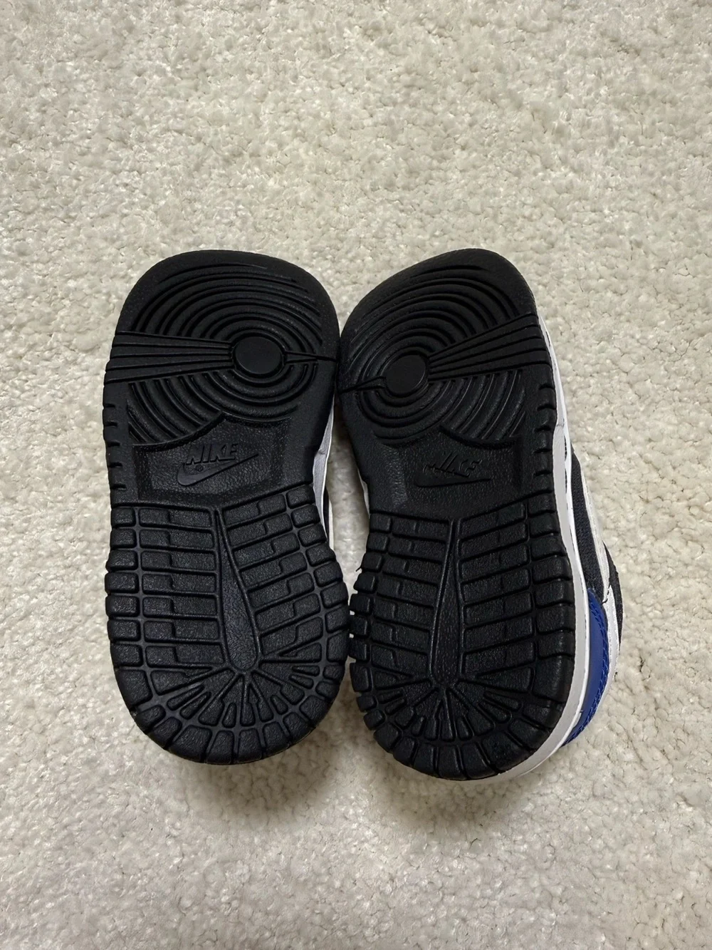 Nike Dunk Low Top Sneakers Baby Toddler Kids Blue Black & White Size 6C